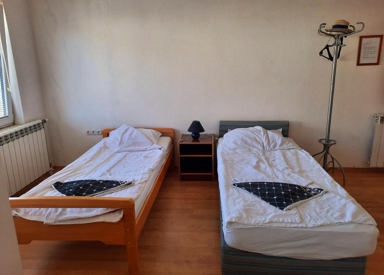 Guest House Gina Ohrid Exterior foto