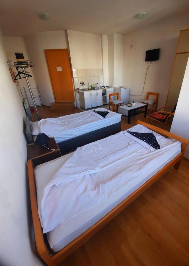 Guest House Gina Ohrid Exterior foto